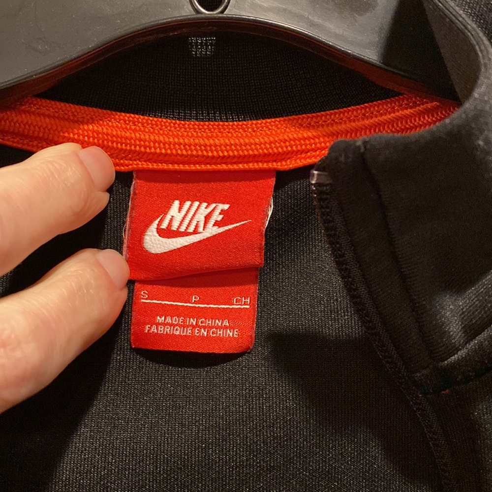 Nike Manchester City jacket with front zipper and zippered pockets small men’s - Picture 8 of 12